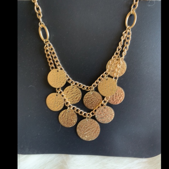 Forever 21 Gold Coin Layered Necklace - Picture 2 of 4